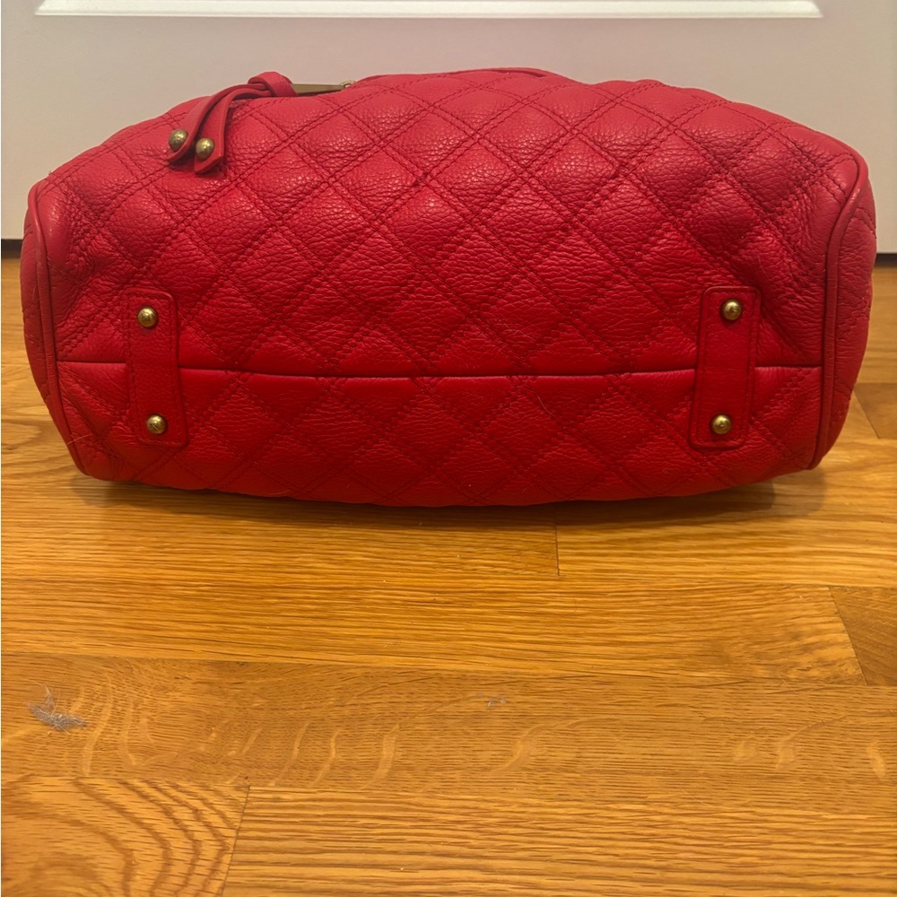 Marc Jacobs Stam Red Quilted Handbag - Picture 8 of 15